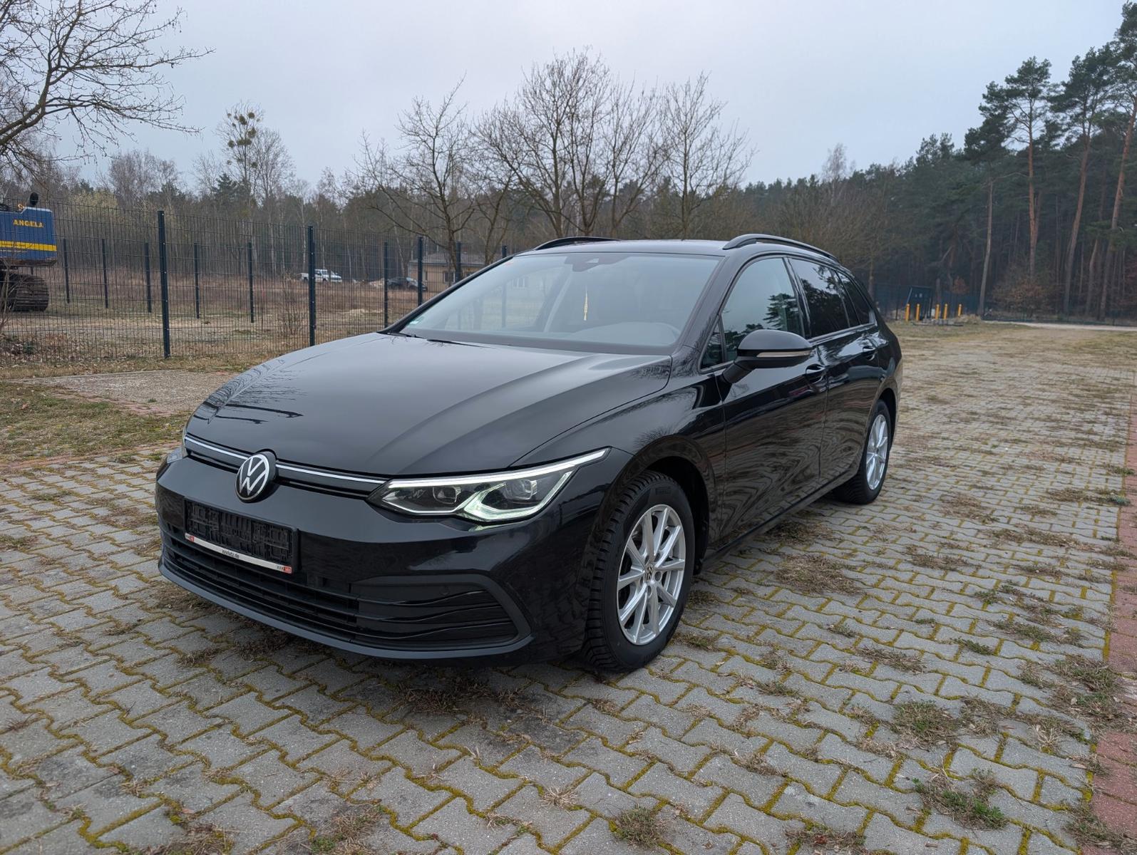 Volkswagen Golf VIII Life, Voll, 2.0Diesel, 1 Hand, Virtual