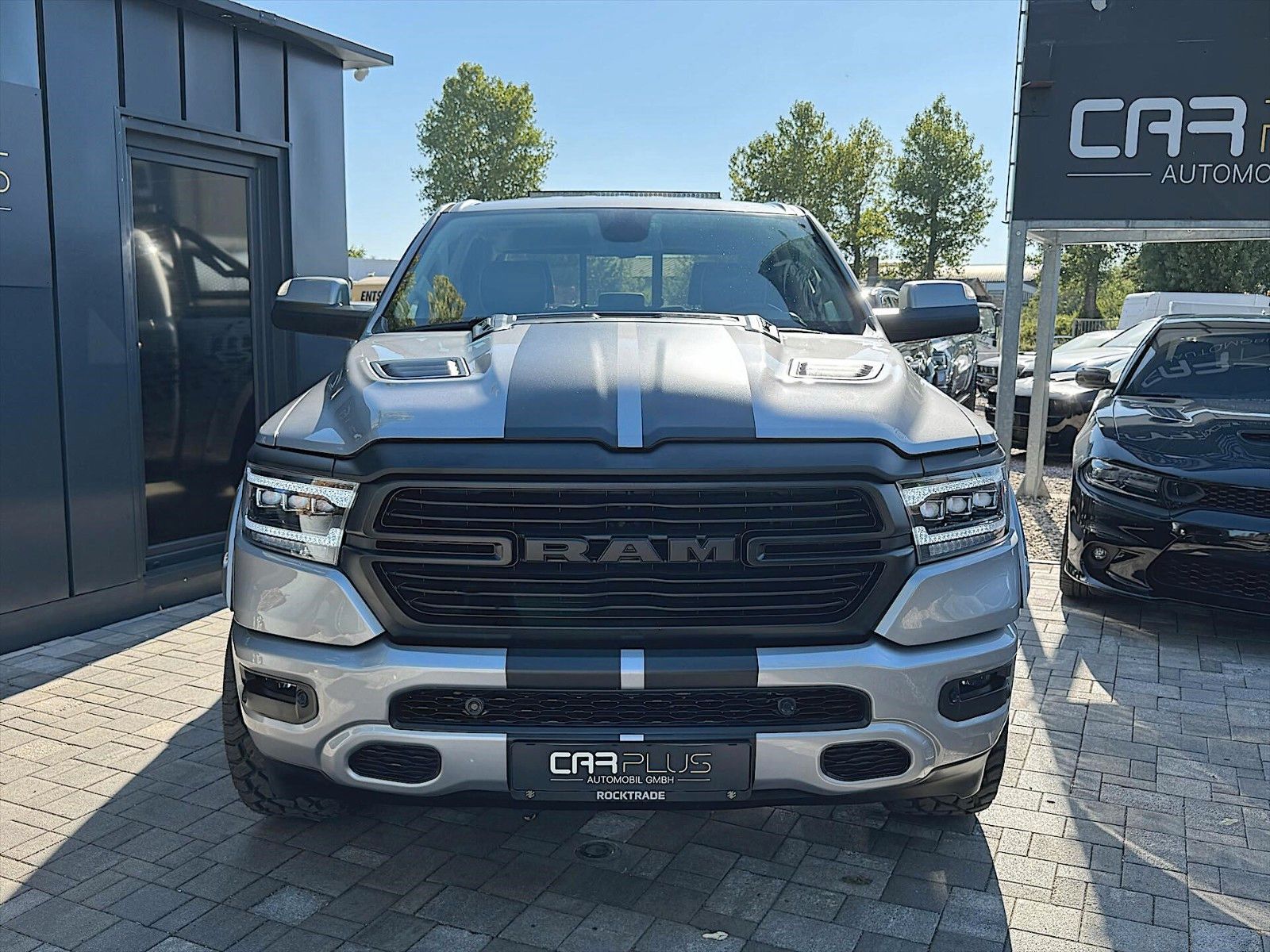 Fahrzeugabbildung Dodge RAM 5.7 V8 HEMI LARAMIE NIGHT Offroad 4x4 LED