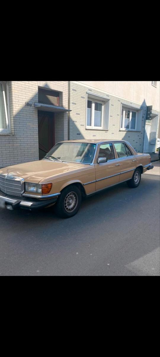Mercedes-Benz 300