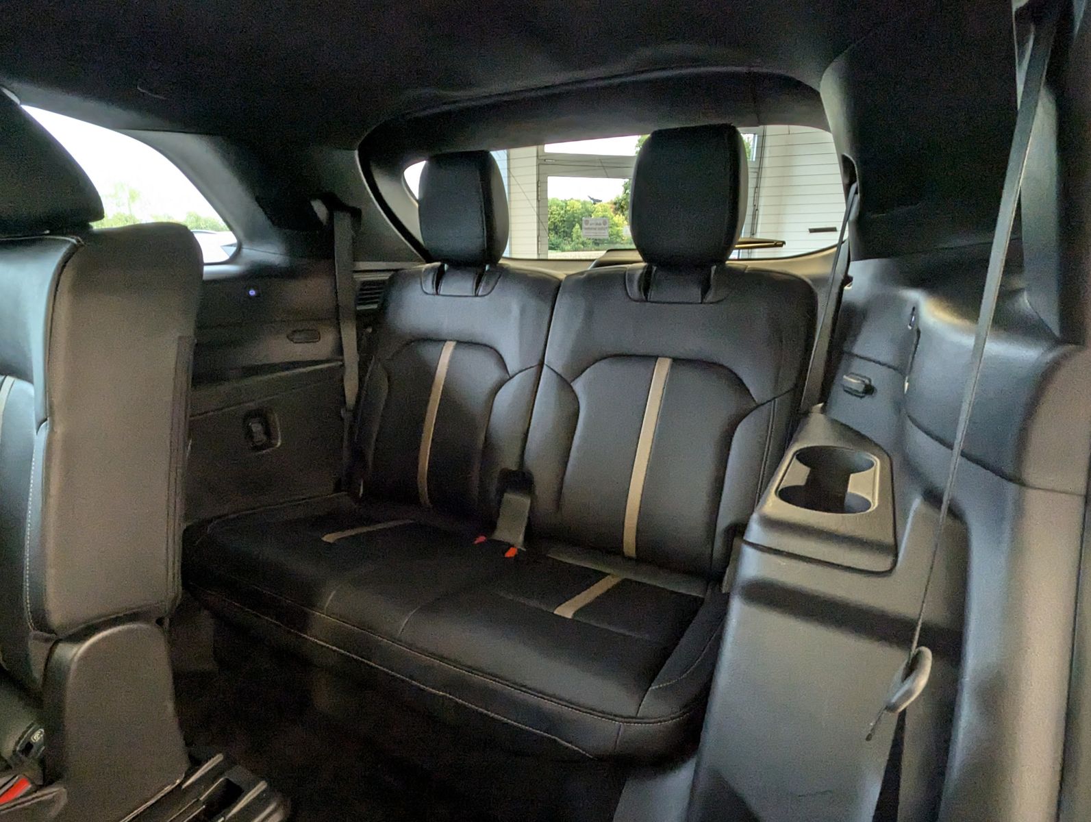 MAZDA CX-80 3.3L E-SKYACTIV D 254 HOMURA+ 7-Sitze Pano - Image 13