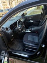 Mercedes-Benz GLA 180 DCT - - Mercedes-Benz GLA 180 in München