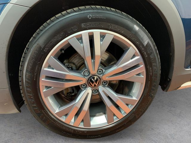 Passat Variant Alltrack 2.0 TDI 4Motion LED+PANO