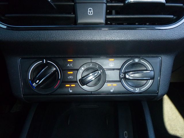 Fahrzeugabbildung Skoda Scala 1,0 TSI Lim >NAVI/PDC/SHZ/SmartLink