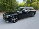 Mercedes-Benz E 220 T d 4Matic Automatik Top Zustand W213 - Mercedes-Benz E-Klasse: W213