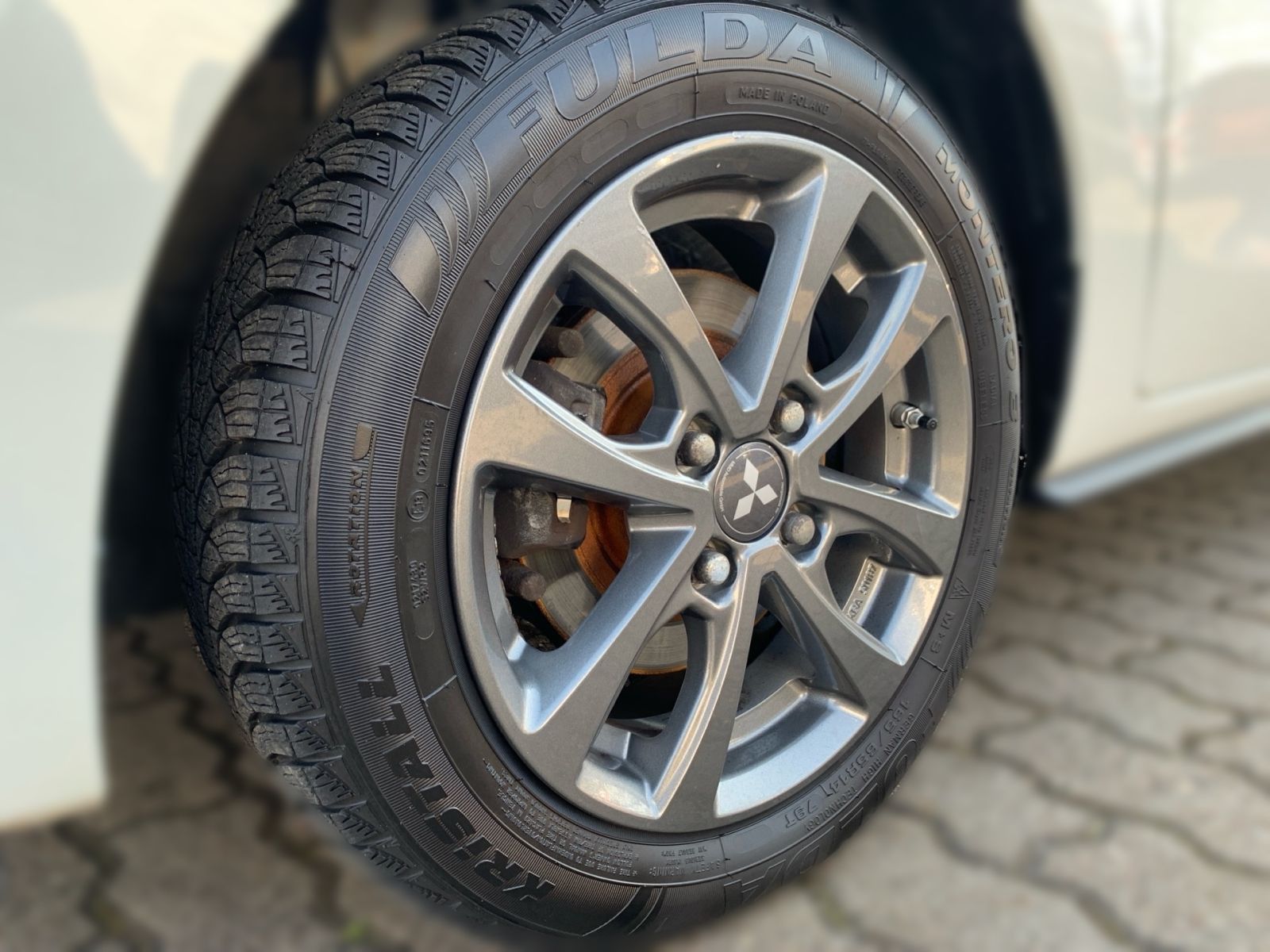 Fahrzeugabbildung Mitsubishi Space Star 1.0 EDITION Klima 1Hd