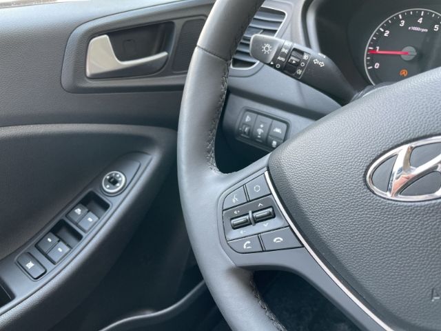 Fahrzeugabbildung Hyundai i20 1.0 Advantage Sitzheizung, Lenkradheizung