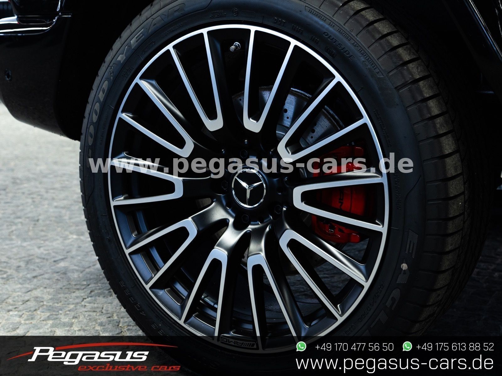 MERCEDES-BENZ G 63 AMG - 13