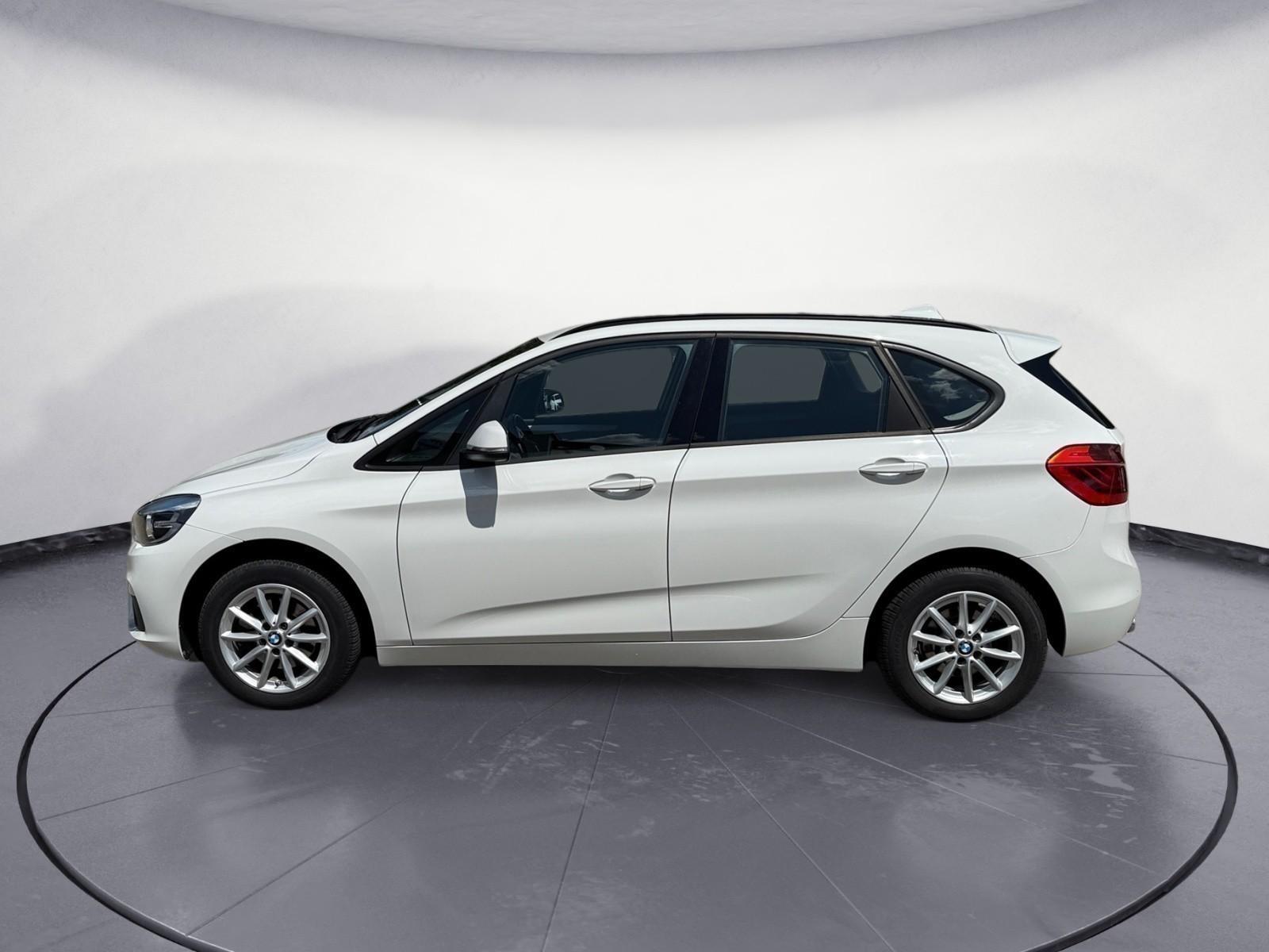 BMW 218d Active Tourer Advantage Klima PDC Sitzheizu