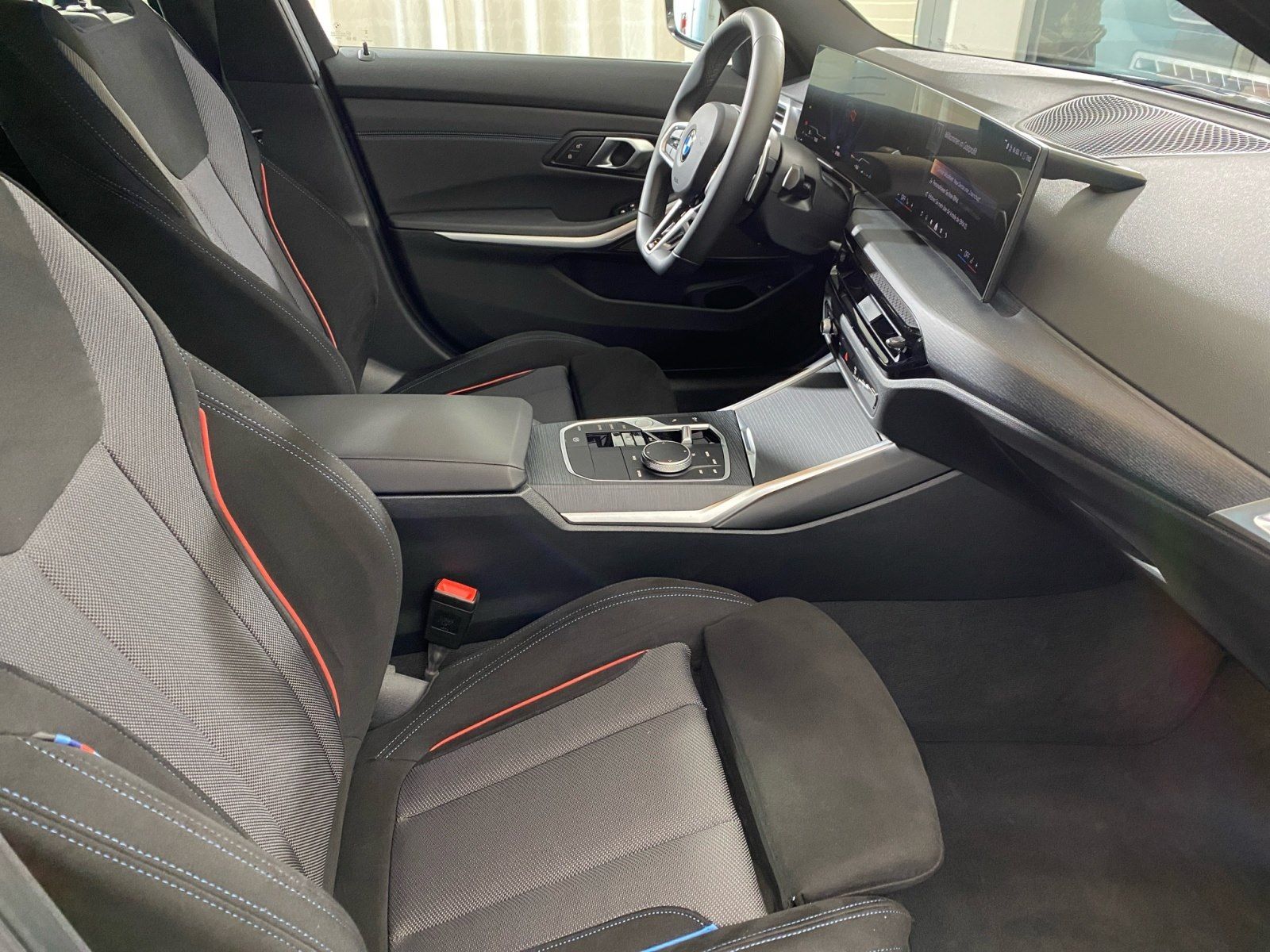 BMW 318 - Bild 12