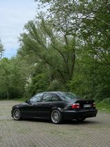 BMW 525i M Sport + Glasdach + DSP HiFi + 8-fach - BMW 525 aus 2001: D