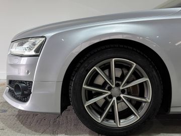 Audi A8 - 11