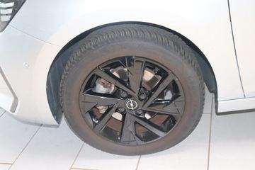 Fotografie 7 des Opel Corsa 1.2 Direct Injection Turbo GS