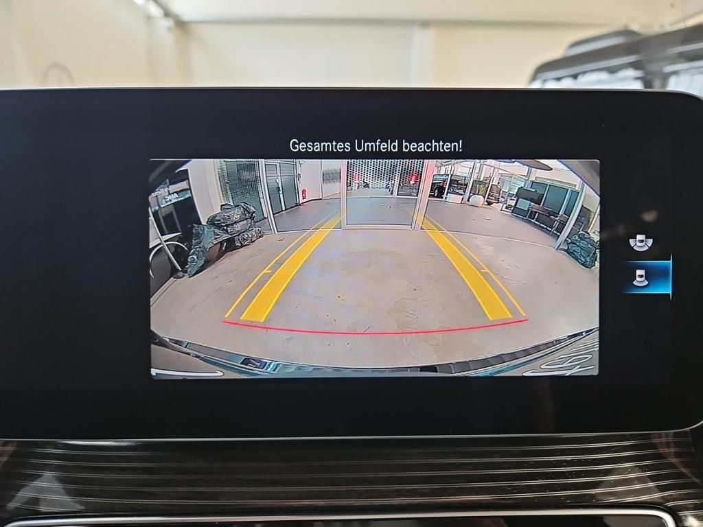 Fahrzeugabbildung Mercedes-Benz V 300 AVG extralang 8 Sitze Standhzg elektr. ST