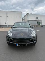 Porsche Cayenne - Porsche Cayenne aus 2011 mit Diesel-Antrieb