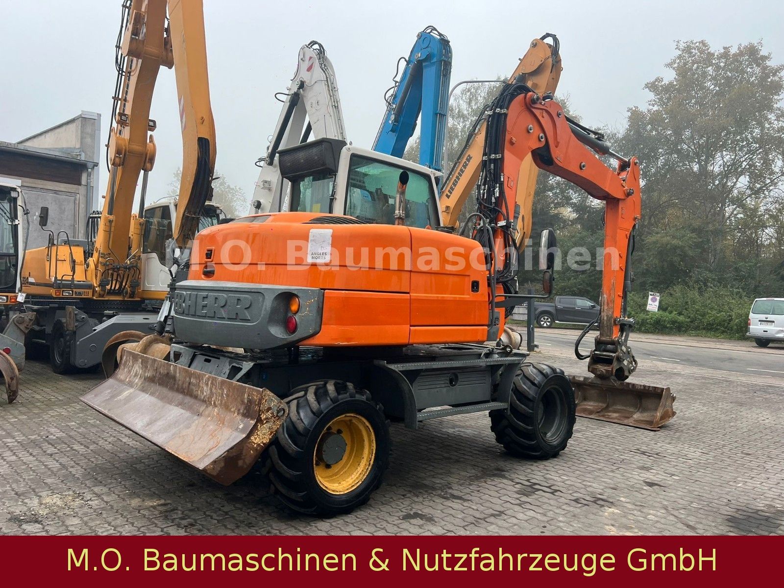 Fahrzeugabbildung Liebherr A 311 Litronic / Hammerleitung / SW / VSA / ZSA