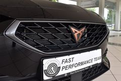 CUPRA Leon 1.5 eTSI Sportstourer~PANO~Assistenzpak. XL