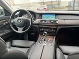 BMW 750iL xDrive SoftClose/HeadUp/Bi-Xenon/Camera360 - BMW 750: 750i Xdrive