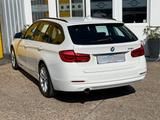 BMW 318i Automatik LED Navi PDC V+H - BMW 318 in Düsseldorf