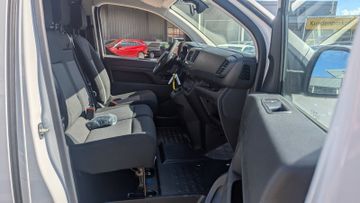 Bild 11 Opel Vivaro Cargo AT M 2.0 Diesel SHZ/LHZ/PDC V+H+CA