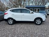 Hyundai ix35 Comfort 2WD 1.6 1.Jahr Garantie - Hyundai ix35 in Erfurt