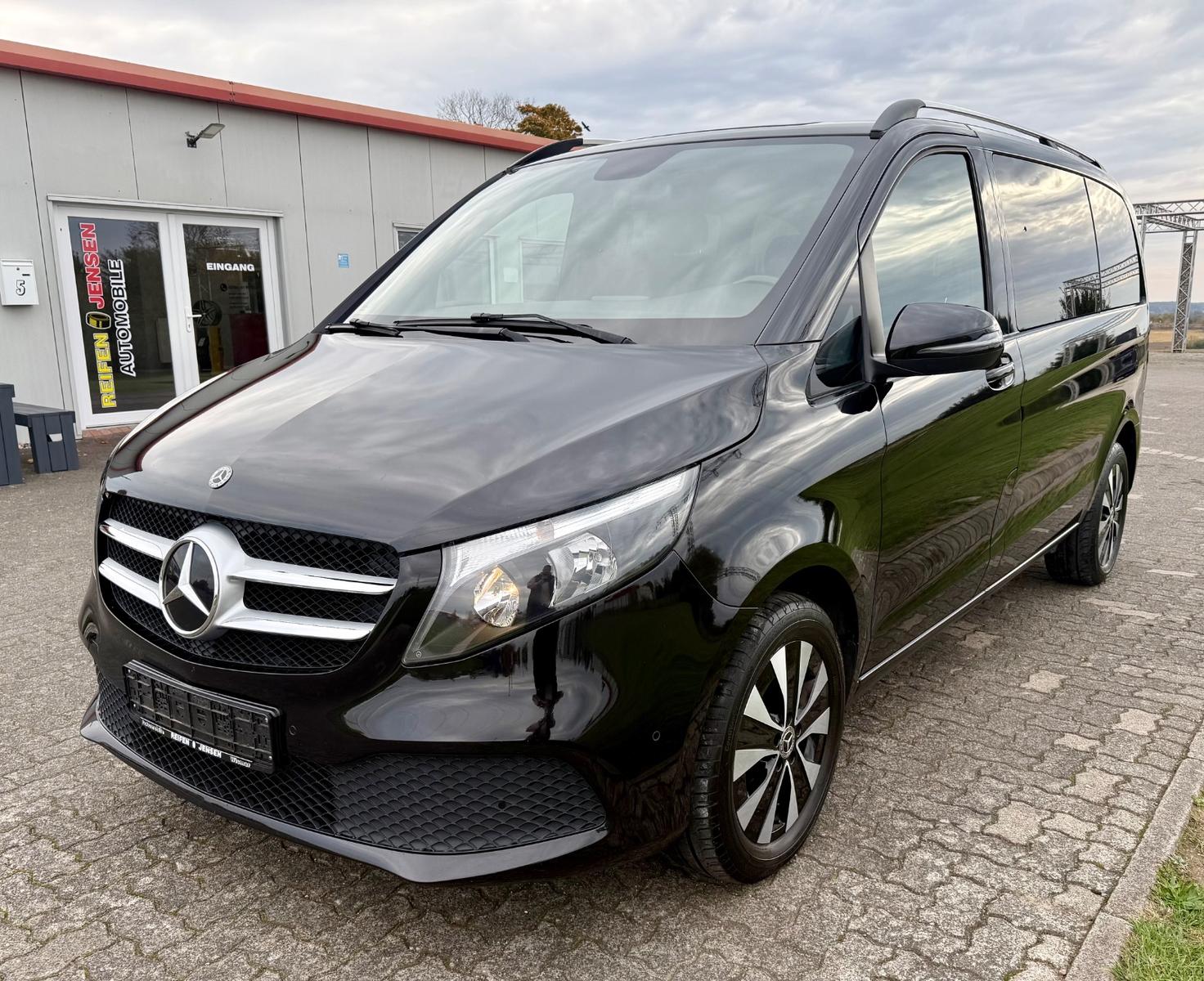 Mercedes-Benz V 220 RISE kompakt/1.Hand/AHK/Alu/Mwst.