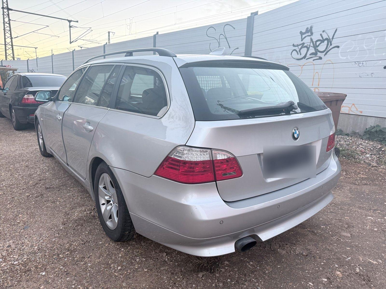 BMW 520 2010 — engine 163 HP (120kW)