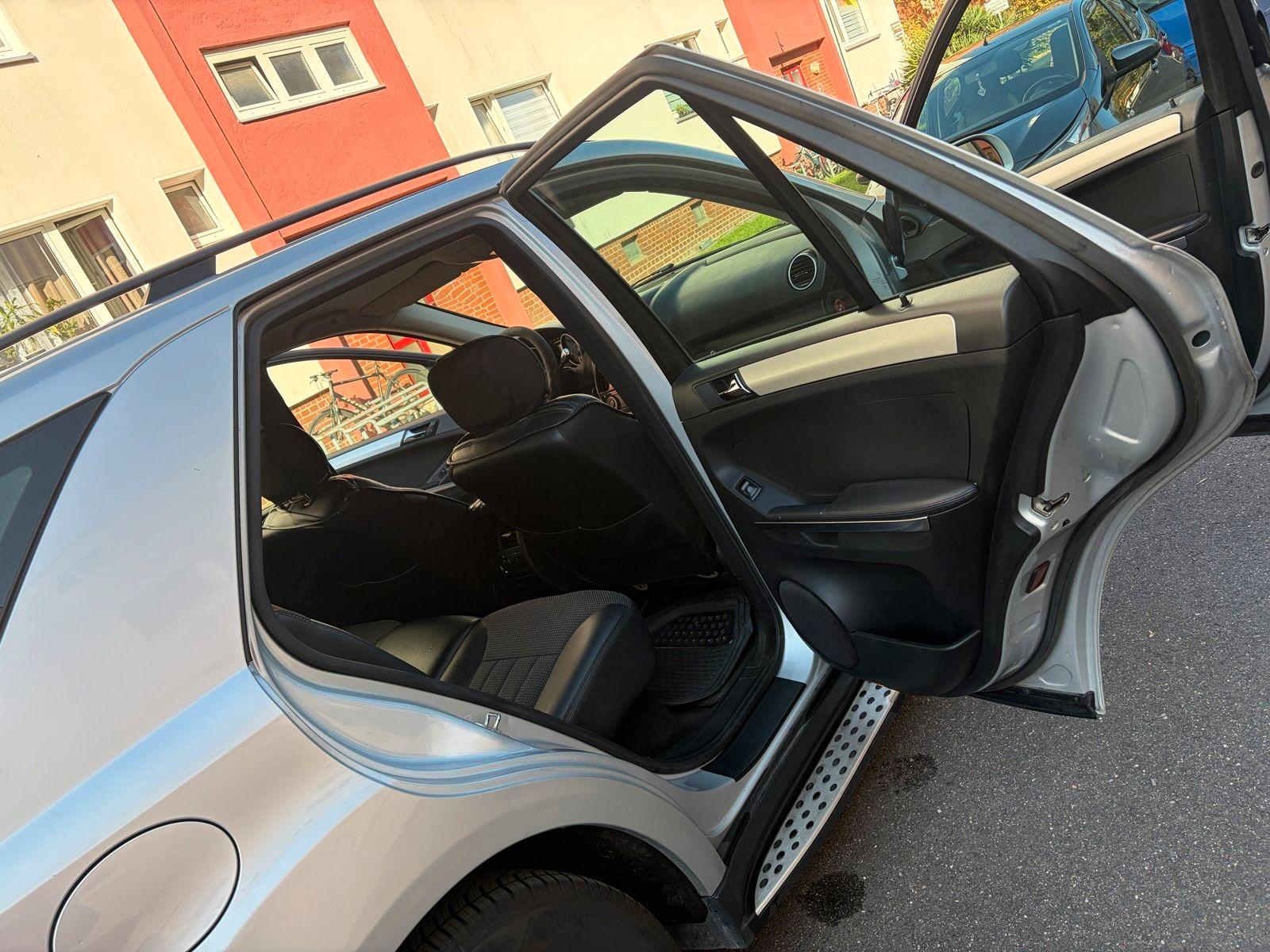 Mercedes-Benz ML280 2006 — interior