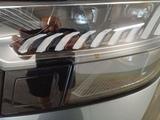 Audi RS Q8 HUD*MATRIX*PANO*AHK*23LM*NAVI*LEDER*B&O*S- - Audi RSQ8 in Stuttgart