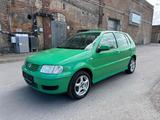 Volkswagen Polo 1.4 Benzin TÜV neu - Volkswagen Polo aus 2001: 1.4
