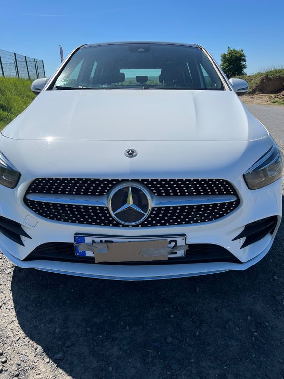 Image of Mercedes-Benz B 200