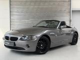 BMW Z4 Roadster 2.2 i*nur 68100km*Xenon*Vollleder* - aus 2005: Allradantrieb