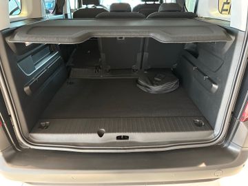 Bild 21 Fiat Doblo E- Doblò Launch Edition 100 kW