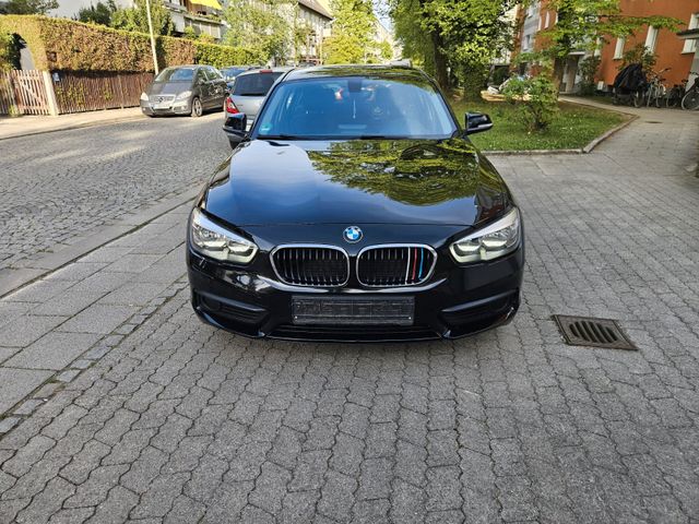 BMW 118i -
