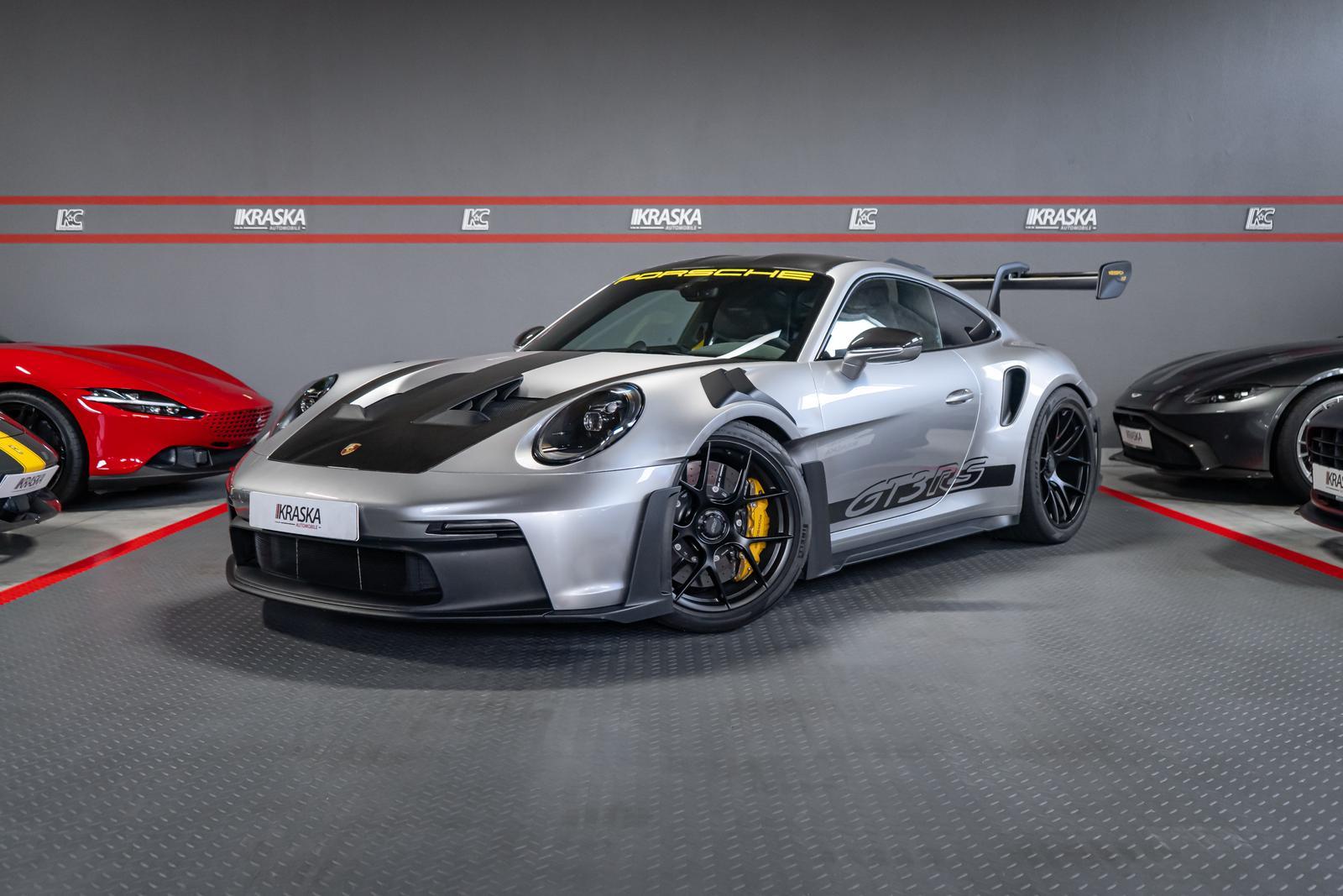 Porsche 992