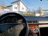 Mercedes-Benz 220 Kombi  Leder Klima 14k€ Wertgutachten Oldt. - Mercedes-Benz 220 aus 1993