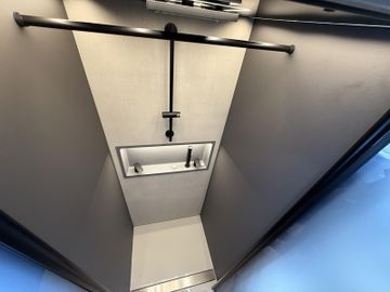 Niesmann + Bischoff Arto 84