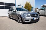 Mercedes-Benz C 63 AMG C 63 T AMG Performance - gebrauchte Mercedes-Benz C 63 AMG aus dem Jahr 2013