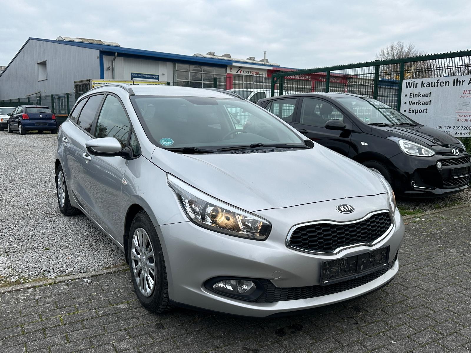Kia ANDERE Ceed Sportswagon FIFA World Cup Edition
