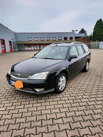 Ford Mondeo Kombi 1.8 Ghia