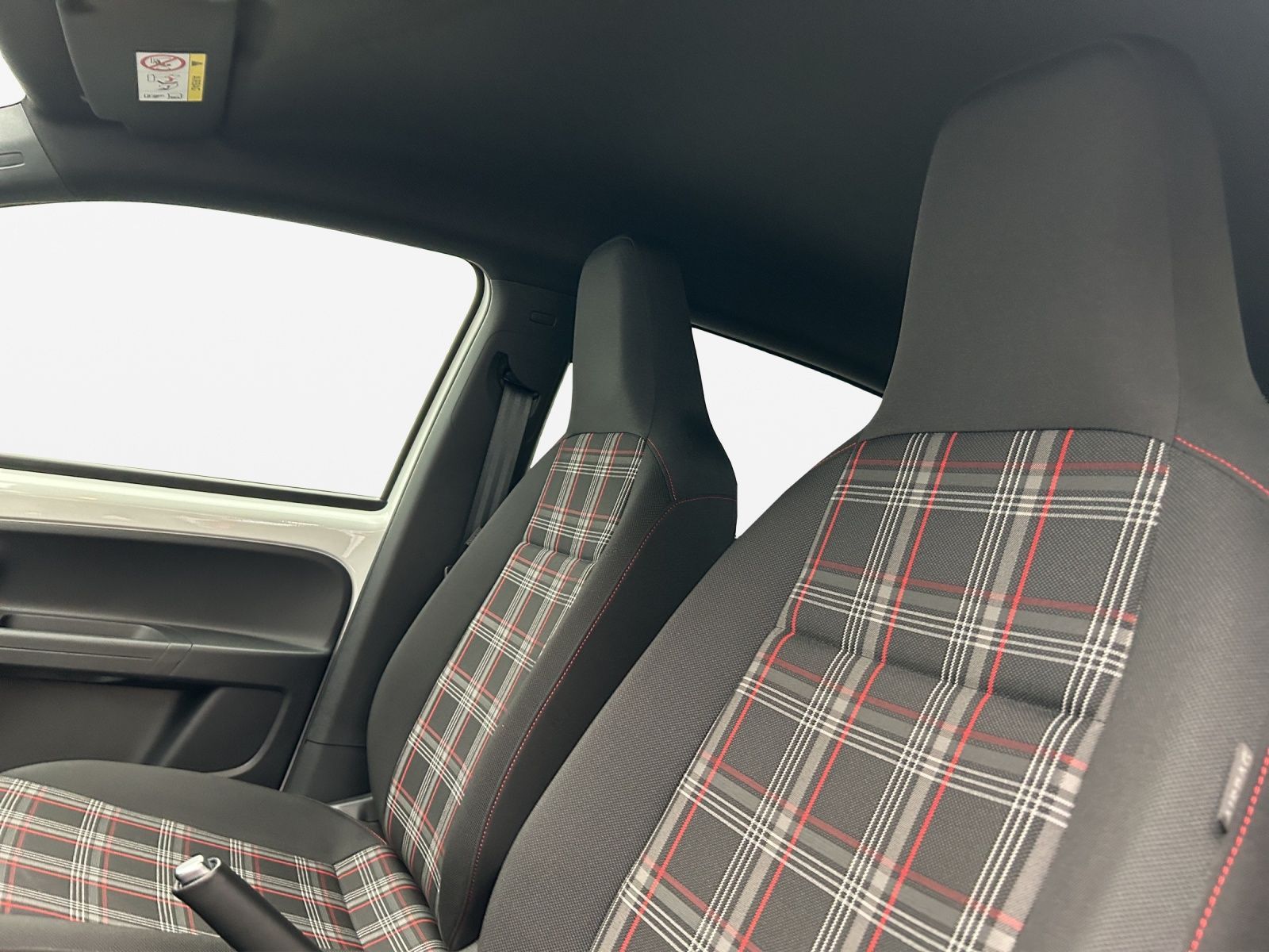 Volkswagen up! - Bild 9