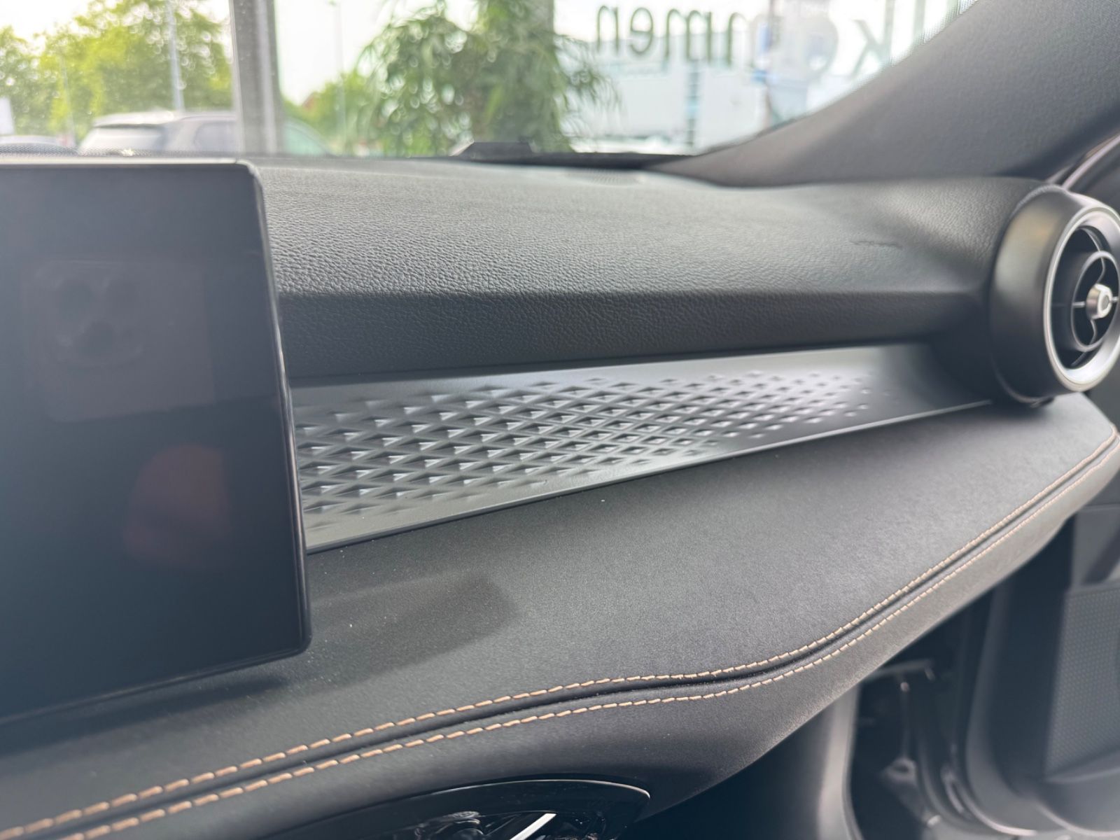 Fahrzeugabbildung Alfa Romeo Tonale Sprint/sofort verfügbar