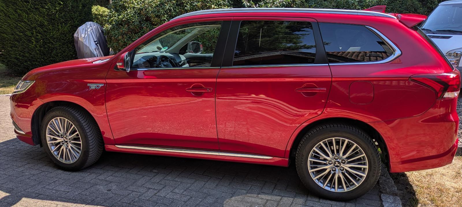 Mitsubishi Outlander PHEV PLUG-IN HYBRID 4WD Basis Spirit