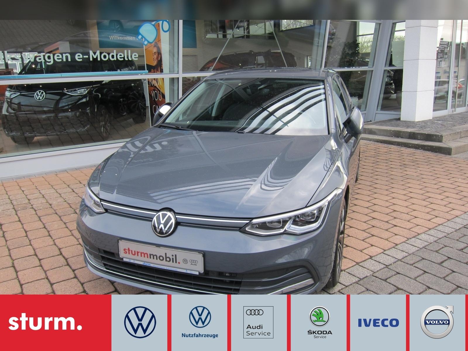Volkswagen Golf VIII Lim. Active 1.5 eTSI *Navi, LED, Kamer