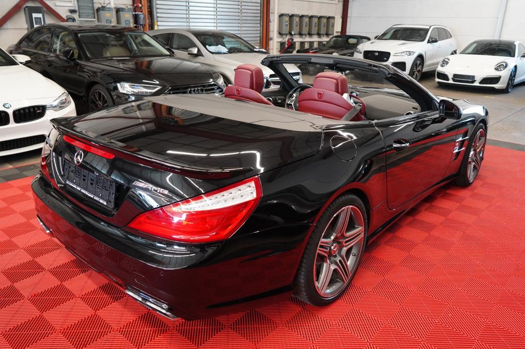 Mercedes-Benz SL 63 AMG