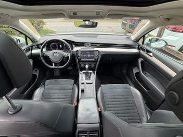 Volkswagen Passat Variant - 7