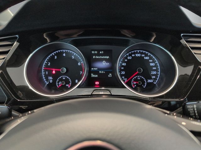 Touran 1.5 TSI HIGHLINE LED+NAVI+eHECK+NSW+CLIMA