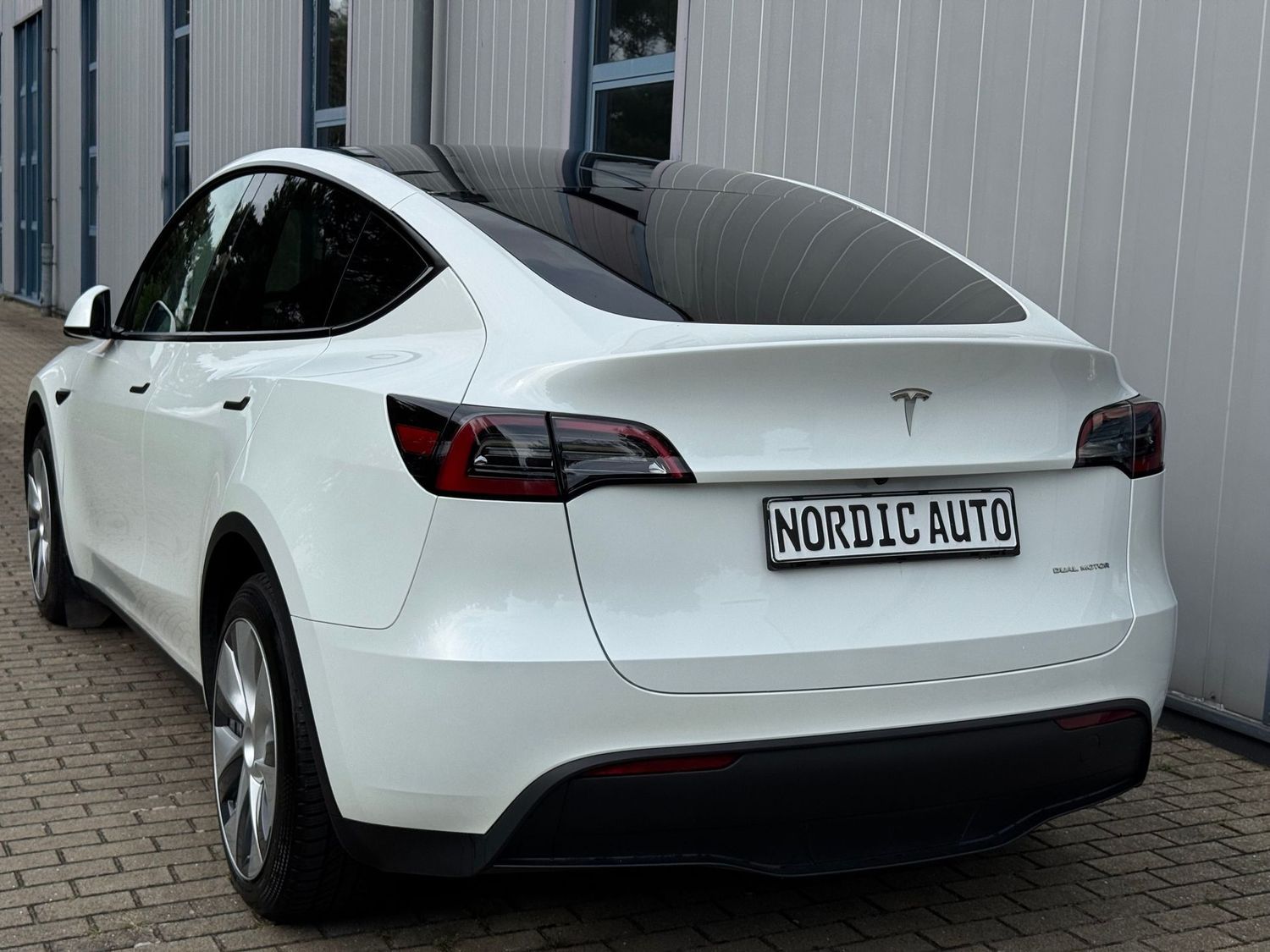 Tesla Model Y Long Range Dual AWD AHK 97% SOH foto 5