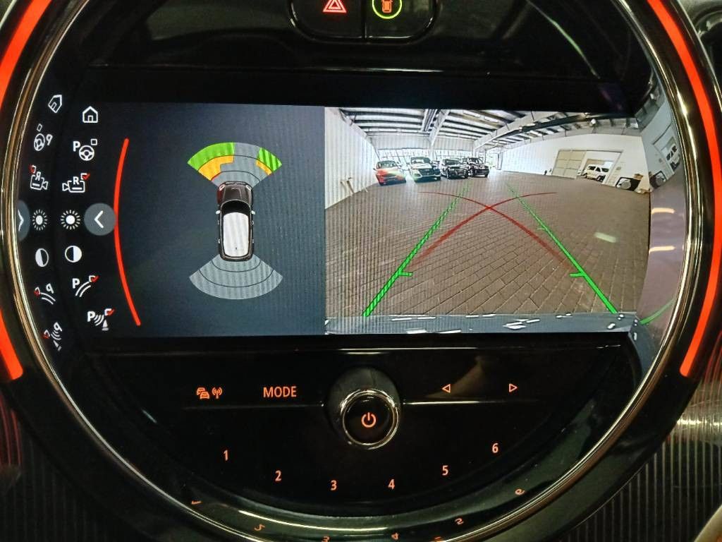 Fahrzeugabbildung MINI Countryman Cooper MINI Yours Trim Premium Plus