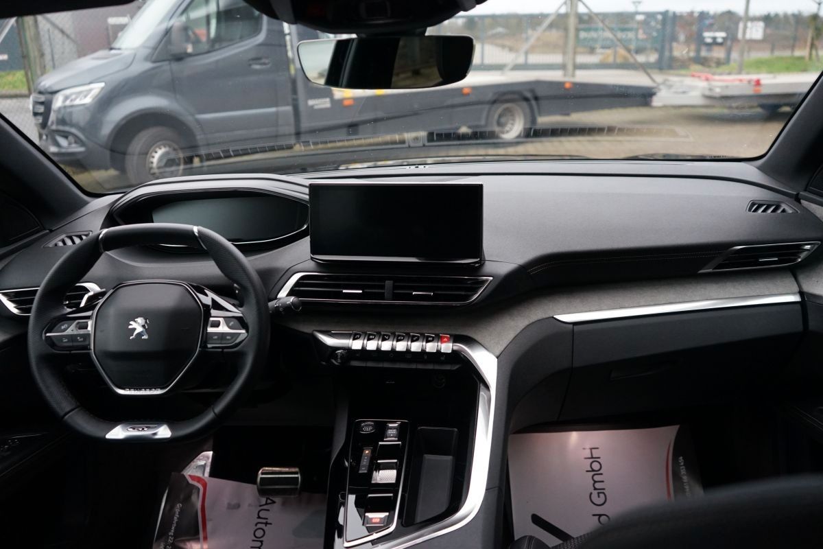 Fahrzeugabbildung Peugeot 5008 GT Pack*Black Paket*Garantie*7 Sitzer