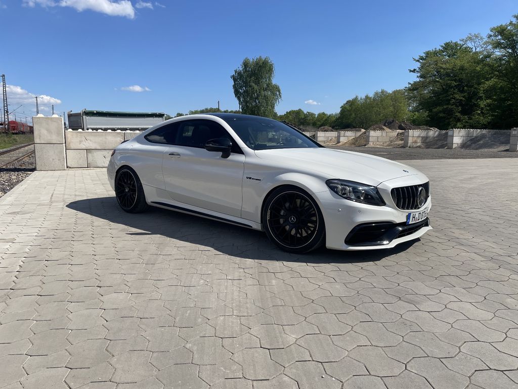 Image of Mercedes-Benz C 63 AMG